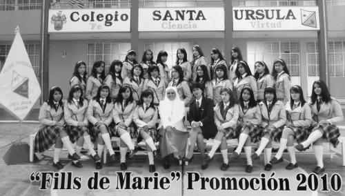 Las alumnas del colegio Santa Úrsula de la promoción del 2010. 