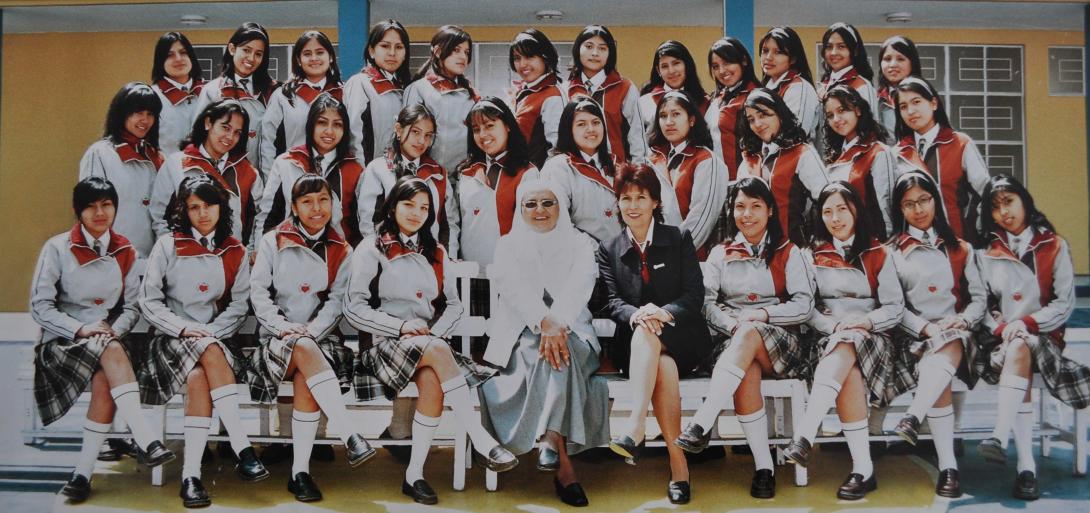 Las alumnas del colegio Santa Úrsula de la promoción del 2007.